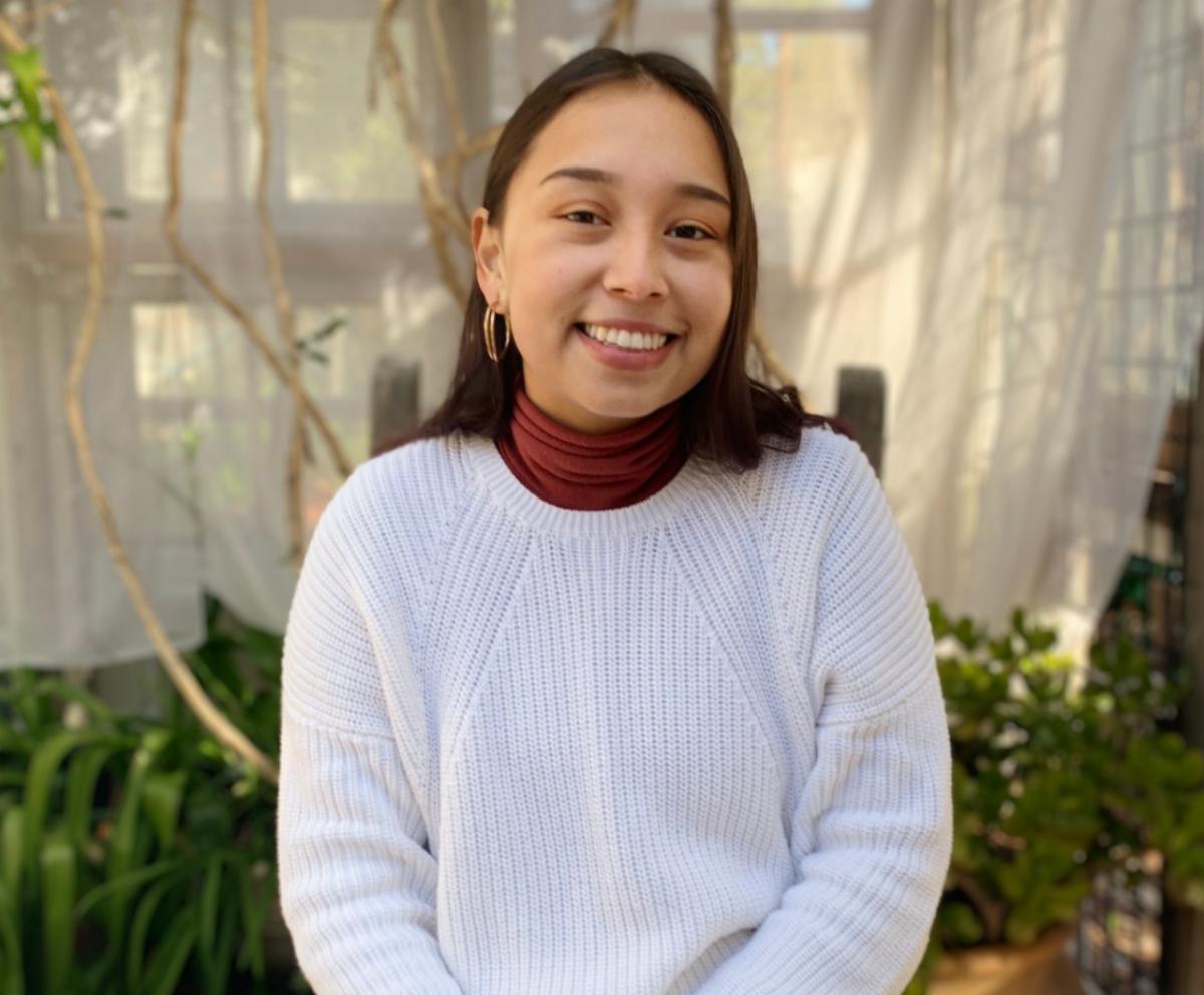 Casandra Profile Picture.jpg