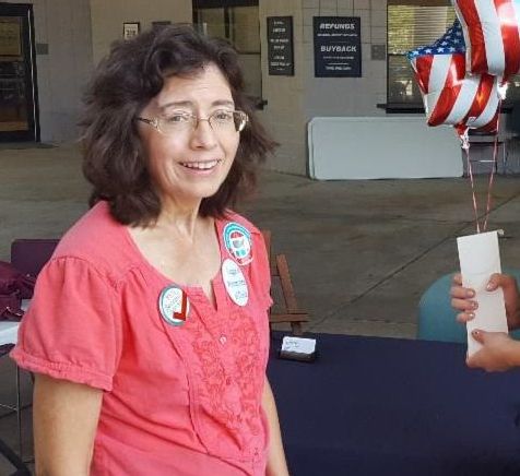 LWVAC Nat Voter Reg Day 2017 7.jpg