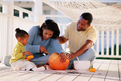 family-carving-pumpkin.jpg