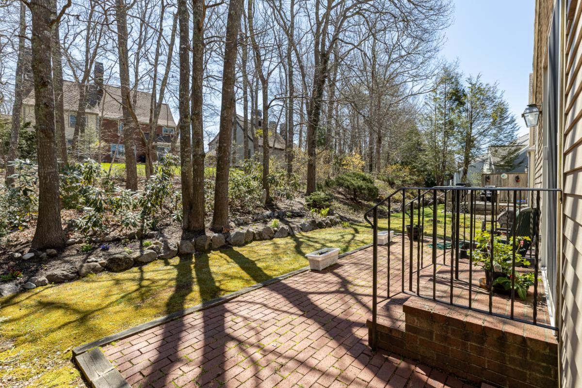 Beautiful Townhouse in Stratford Ponds!