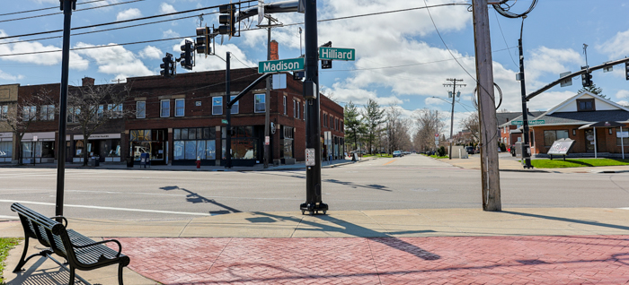 An image of the intersection at Madison Rd. and Hilliard Blvd. facing south from Wagar Park.
