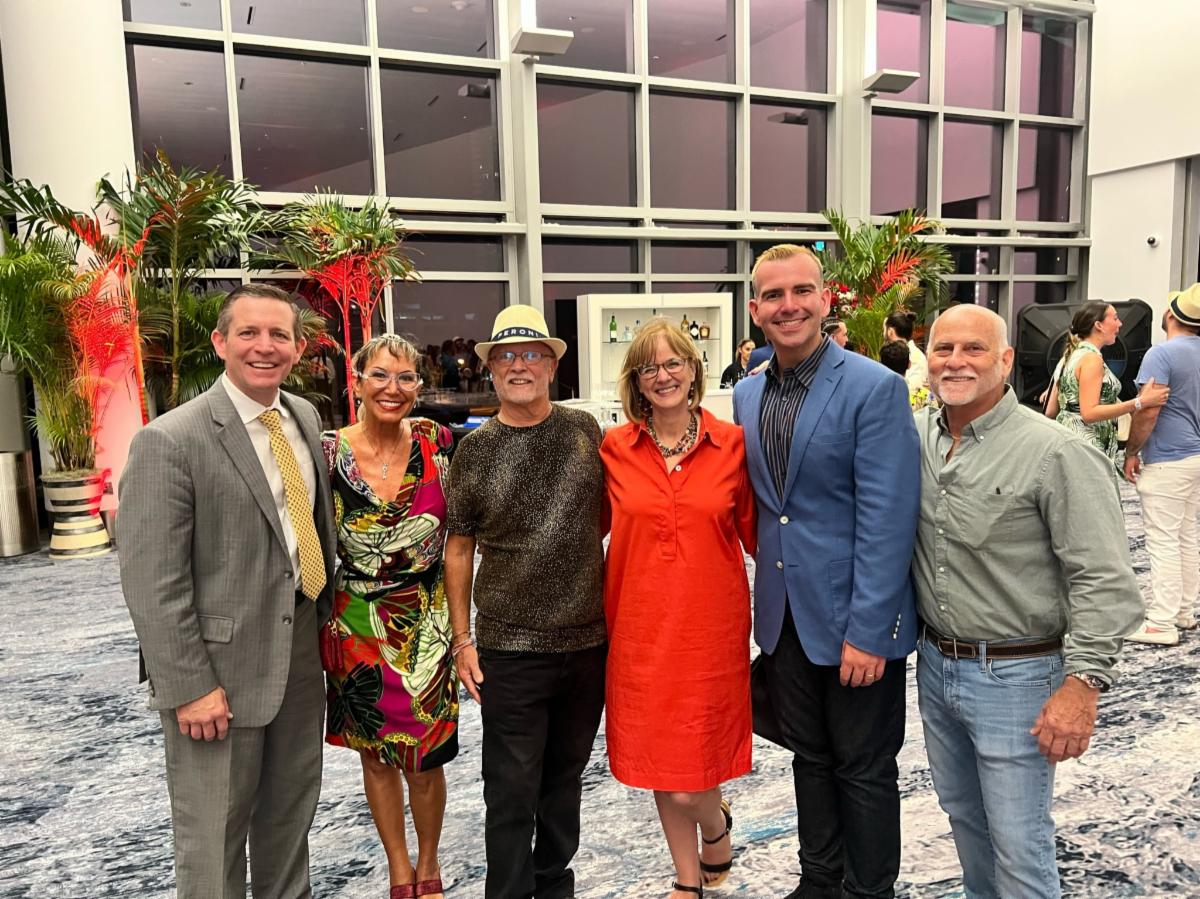 Commissioer 1274923749822222.jpg