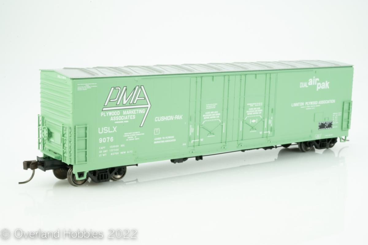 Atlas 20006778 Master HO 53ft Double Plug Door Boxcar, PET Inc #11134