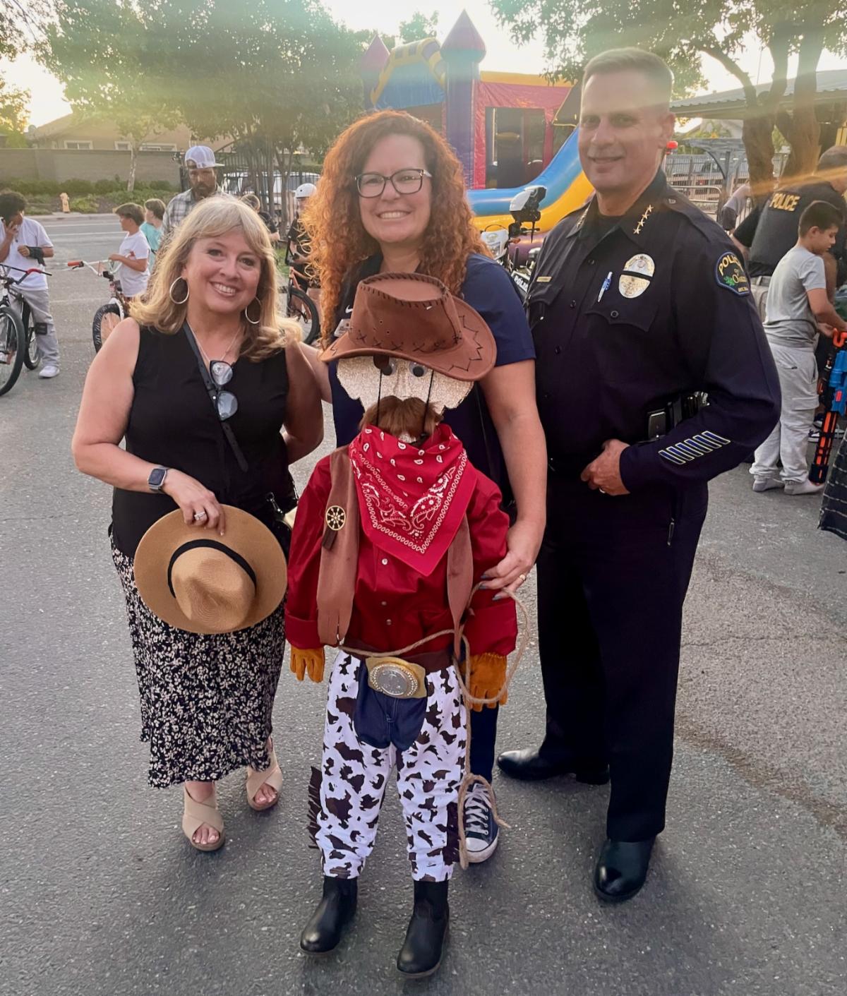 Supervisor Burgis with Oakley Vice Mayor Shannon Shaw and Police Chief Beard
