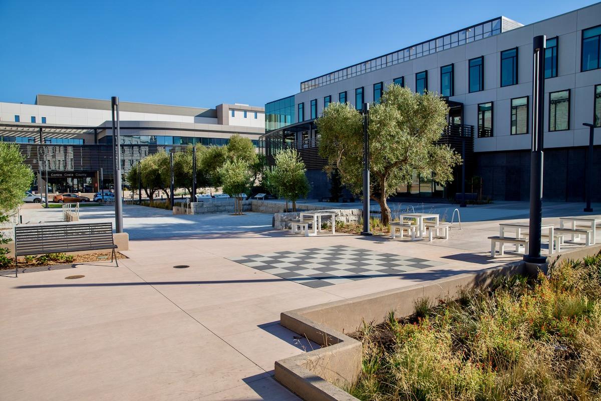 Courtyard at 1026 Escobar St