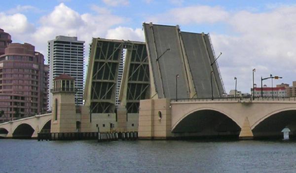 Royal Park Bridge