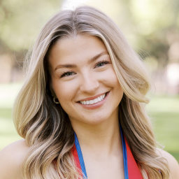 Head and shoulders photo of Madison Cooper