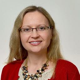 Head and shoulders photo of Elena Ivleva