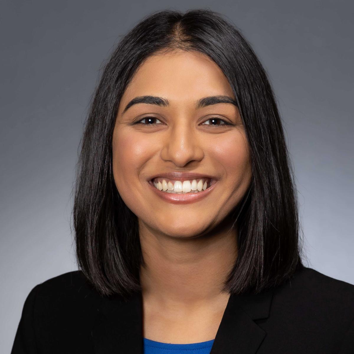 Headshot of Shivani Raman