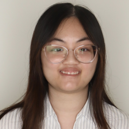 Head and shoulders photo of Margaret Nguyen