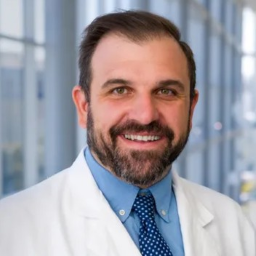 Head and shoulders photo of Dr Kipp Peitrantonio