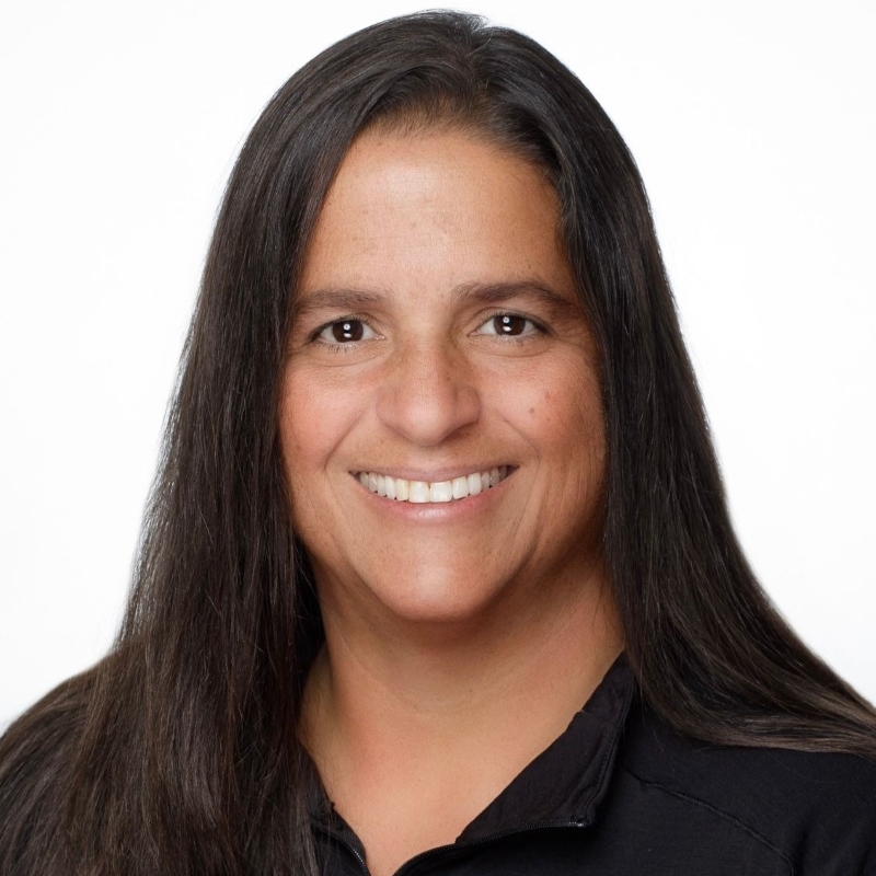 Headshot of Carmen Cruz