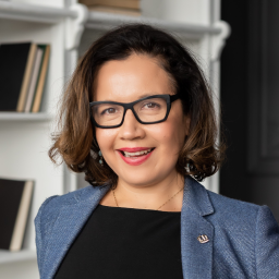 Head and shoulders photo of Dr. Ortiz