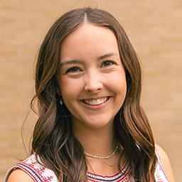 Head and shoulders photo of Ashlyn Bimmerle