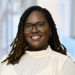 Head and shoulders photo of Sydni Shorter