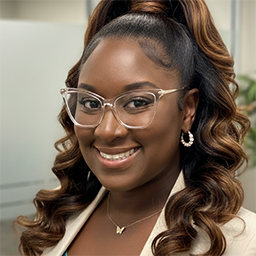 Head and shoulders photo of Tahkiyah Henry