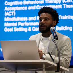 KE'Marvin Pitts speaks at the Injury Prevention Symposium 