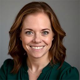 Head and shoulders photo of Dr. Jenna Oppenhiem