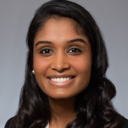 Head and shoulders photo of Dr. Harini Suresh