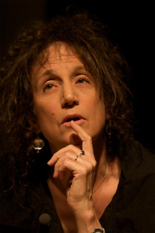 Liz Lerman Headshot
