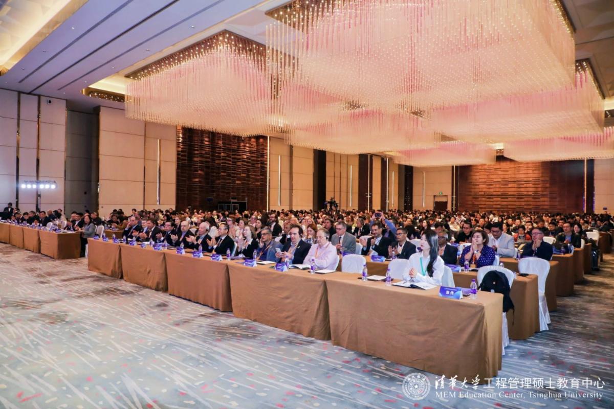 2185ac01-2a5e-42b5-a9a9-597bbb1a81b2.jpg?rdr=true