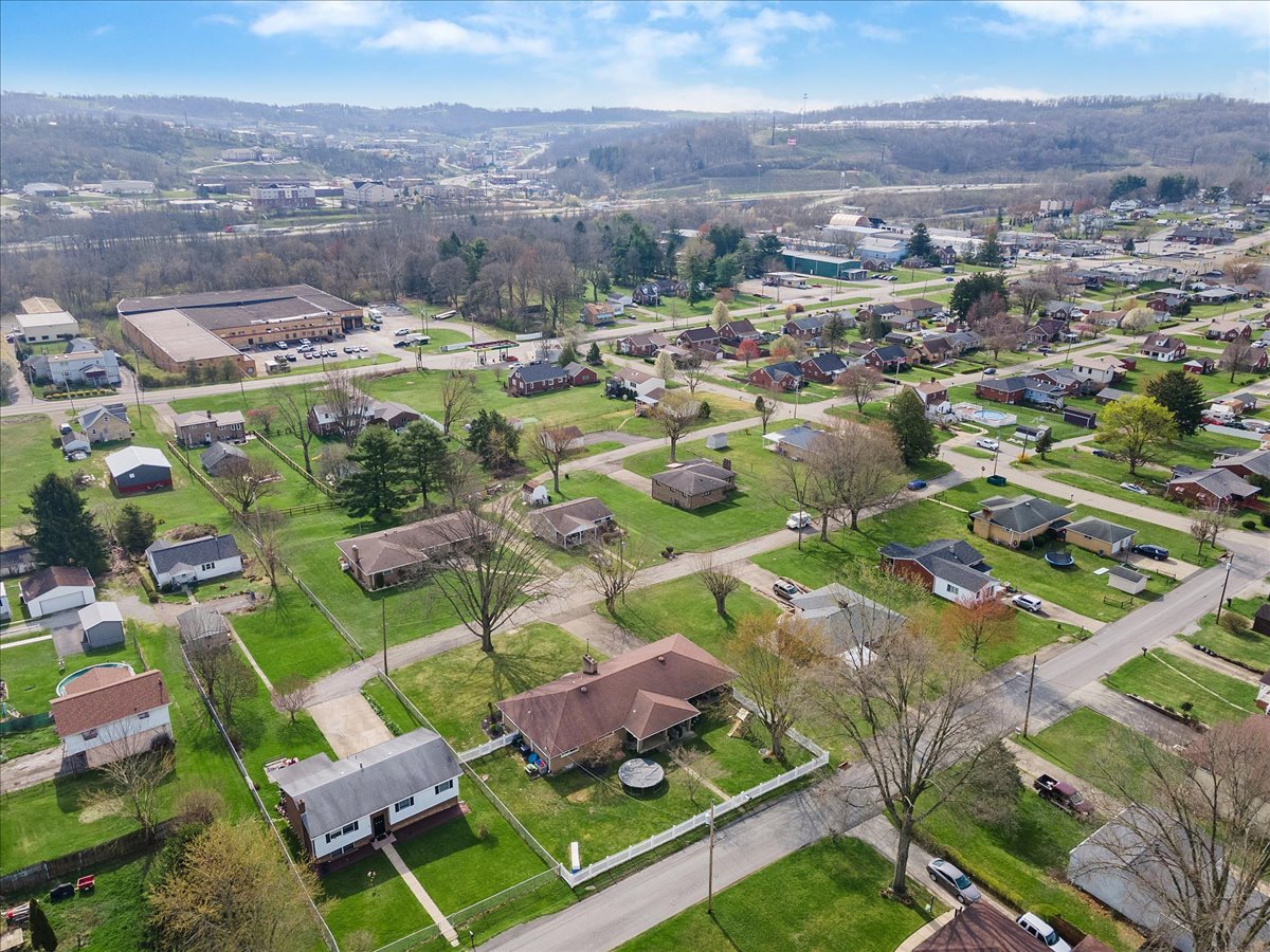 NEW LISTING IN CHARTIERS HOUSTON SCHOOL DISTRICT 221 THAD STREET