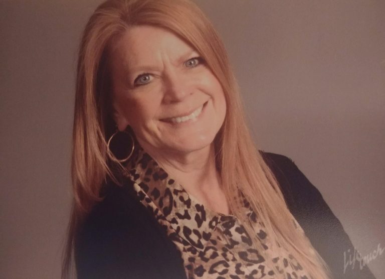 Headshot of Cheri