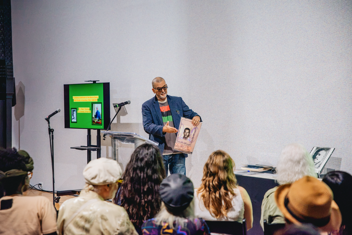 Professor Mark Christian presenting at  presentation at the Columbus Museum of Art