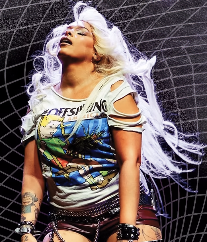 Performer wearing offspring tee