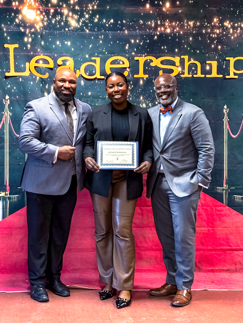 Group photo with certificate