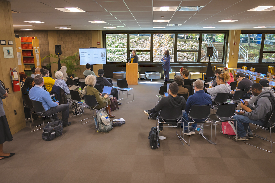 Students and faculty at AI² Initiative workshops 