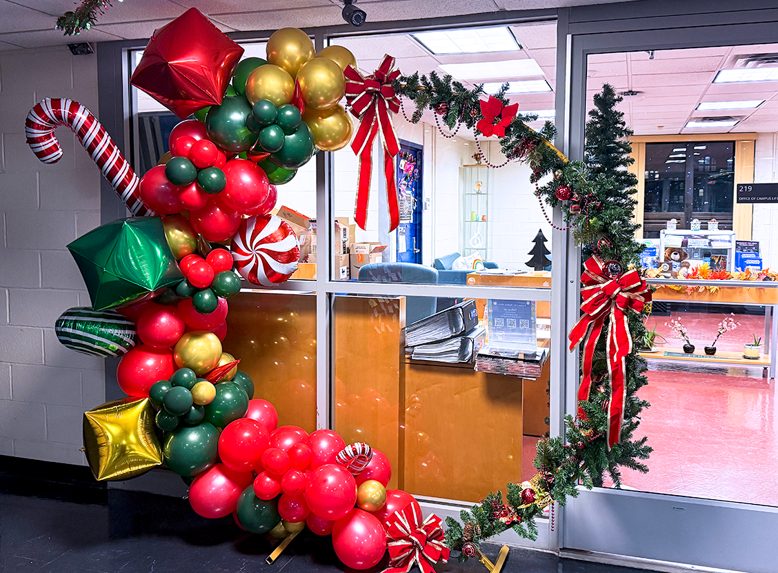 Giant holiday wreath