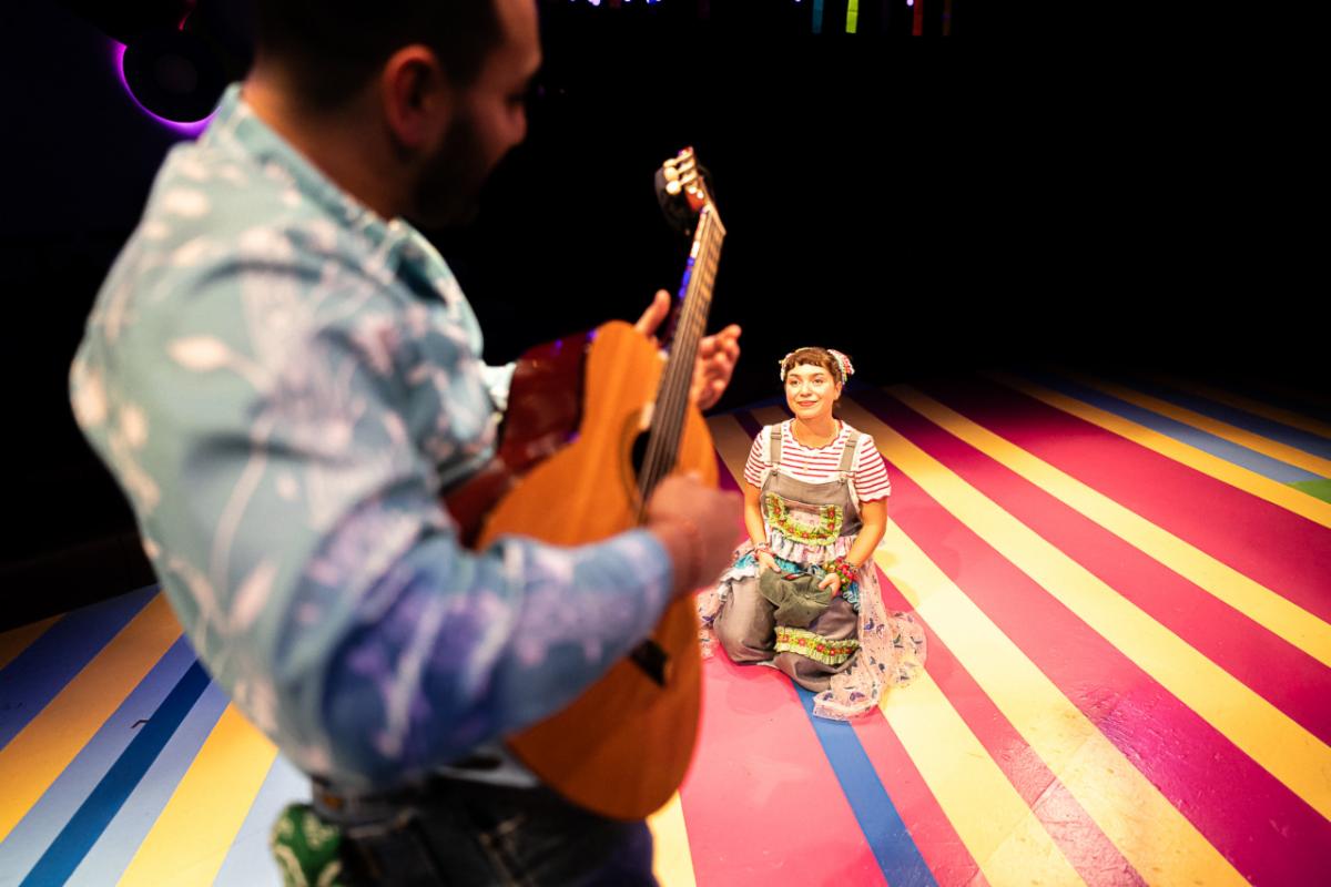 Photos: CARMELA FULL OF WISHES Returns to Chicago Children's Theatre Image