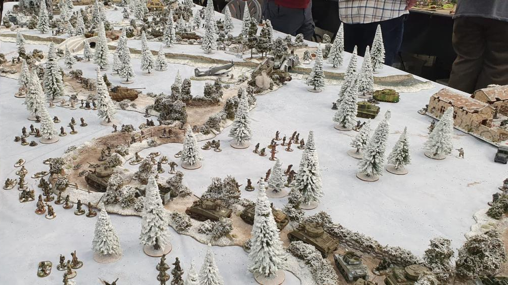 WW2 battle scene in snow