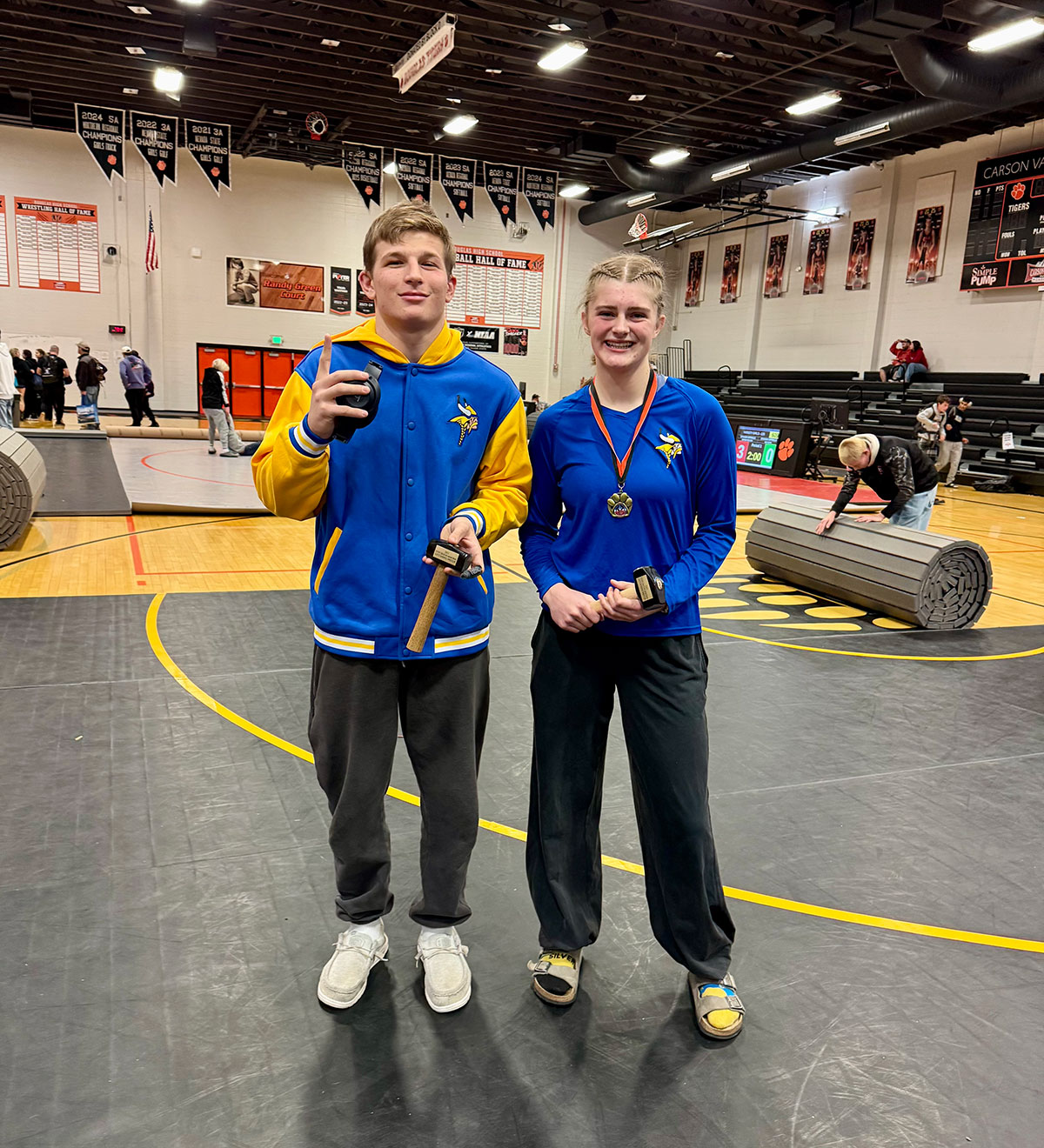 Kash Hendrick Diem Johnson Most Outstanding Wrestler 2025