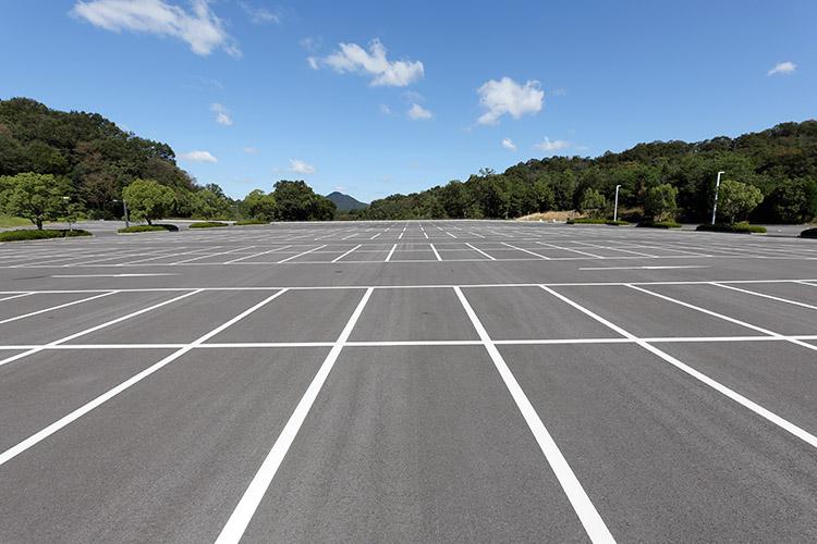 image of parking lot