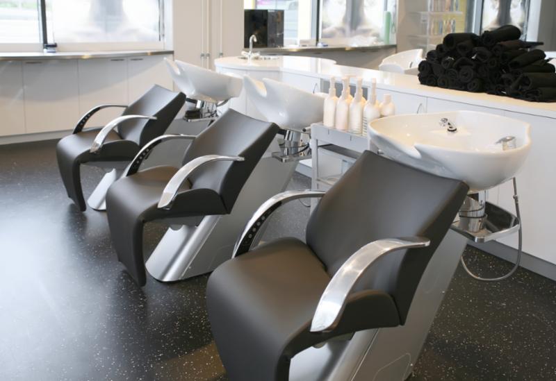 empty_hairdresser_salon.jpg