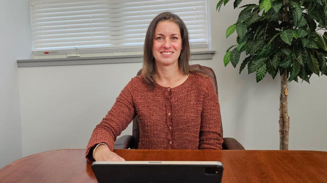 Mayor Laura Weinberg