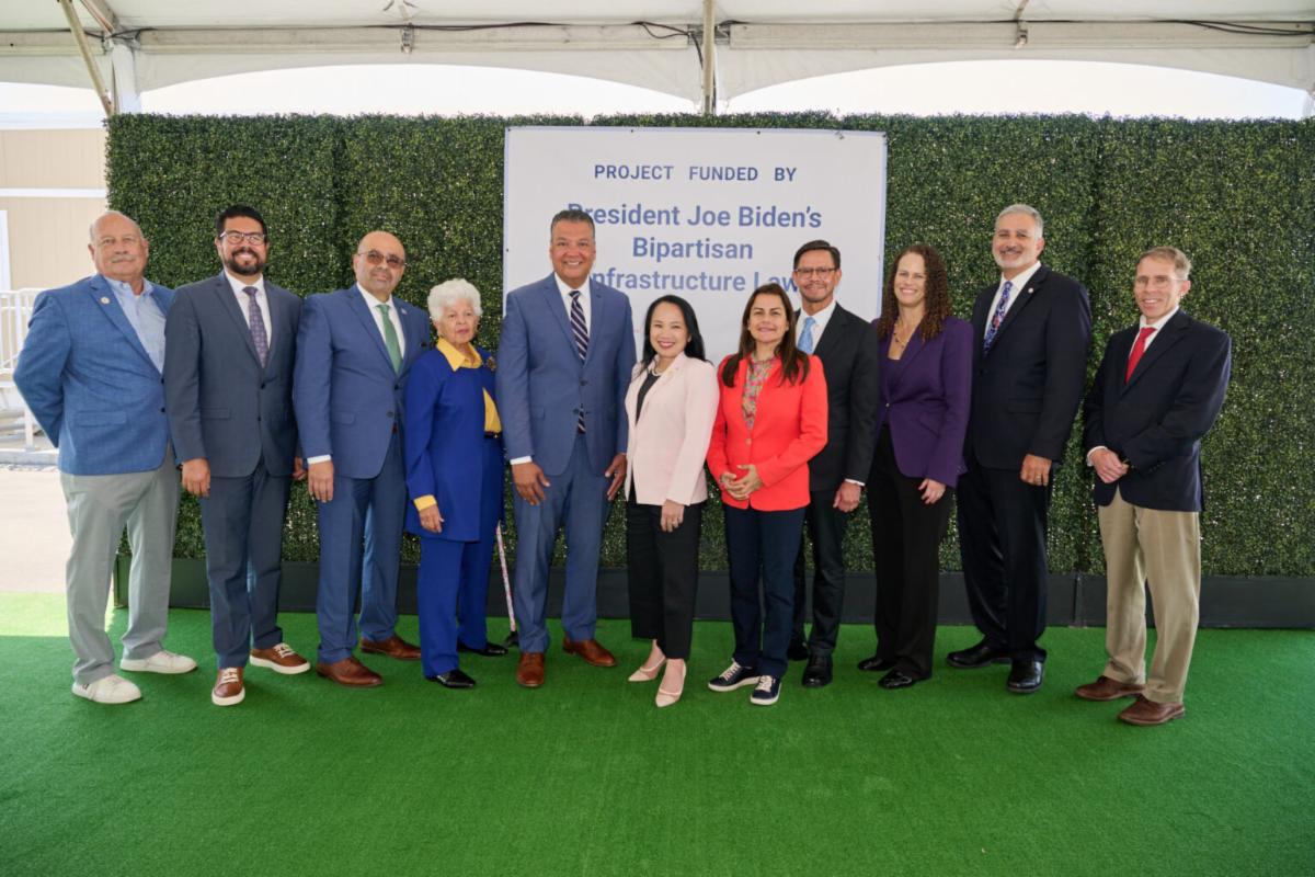 LADWP CEO & Chief Engineer Janisse QuiÃ±ones with local elected officials and executives from Southern California water agencies