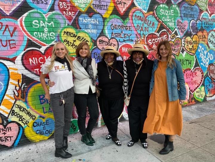 The Giving Wall BLACK LBC BAR & RESTAURANT