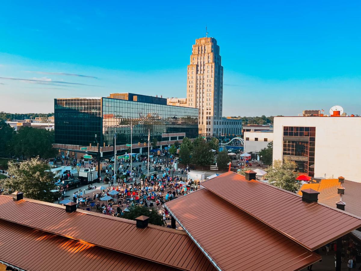 VOTE for who YOU Love Battle Creek and Calhoun County