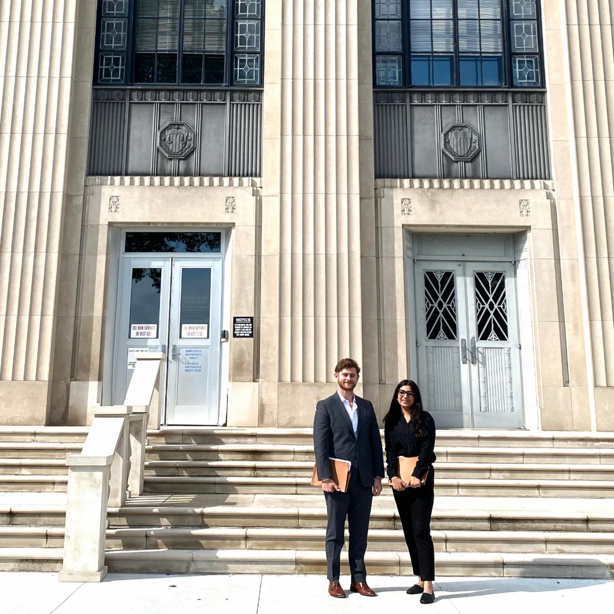 Students standing in front of a courthouse in Indiana.