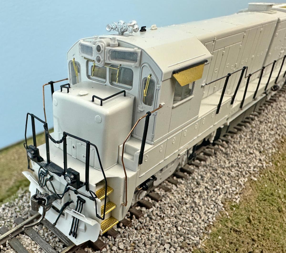 Rapido B23-7