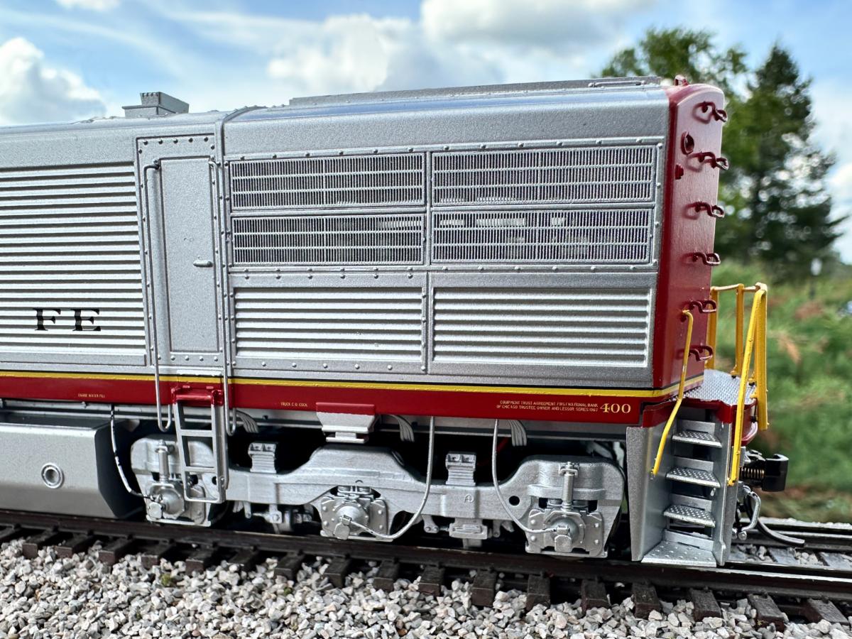 Rapido U30CG