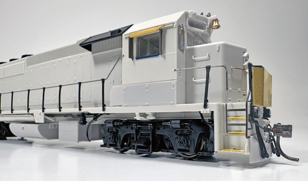Rapido GP40TC