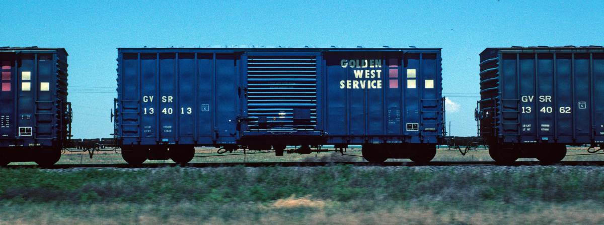 Rapido B-100 Boxcar