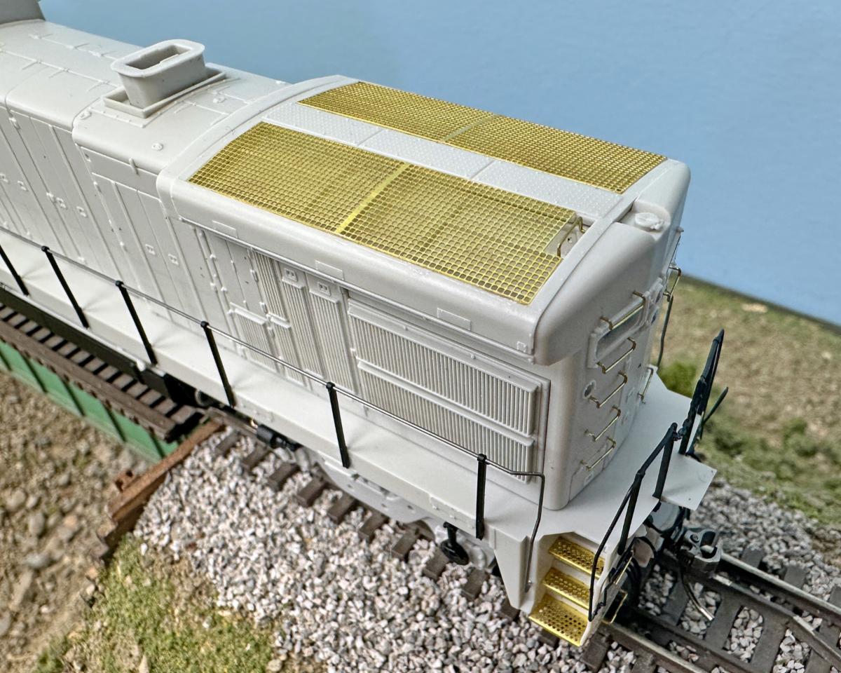 Rapido B23-7