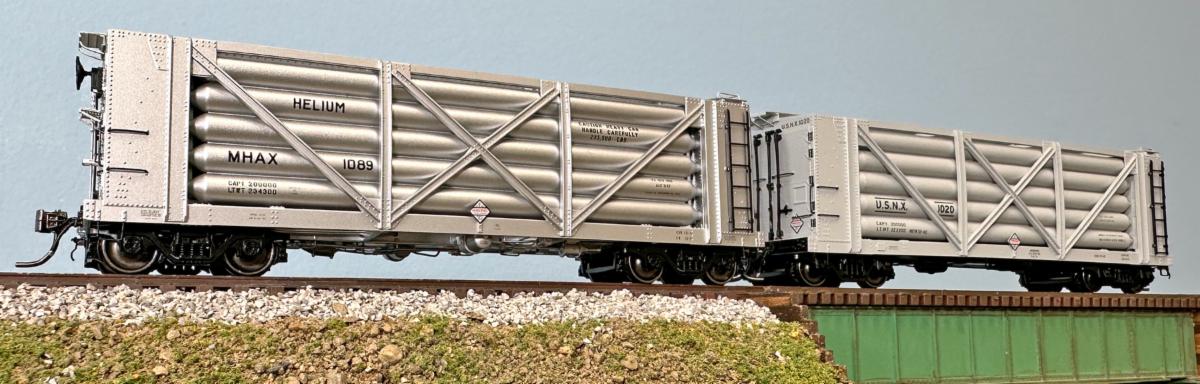 Rapido Helium Car