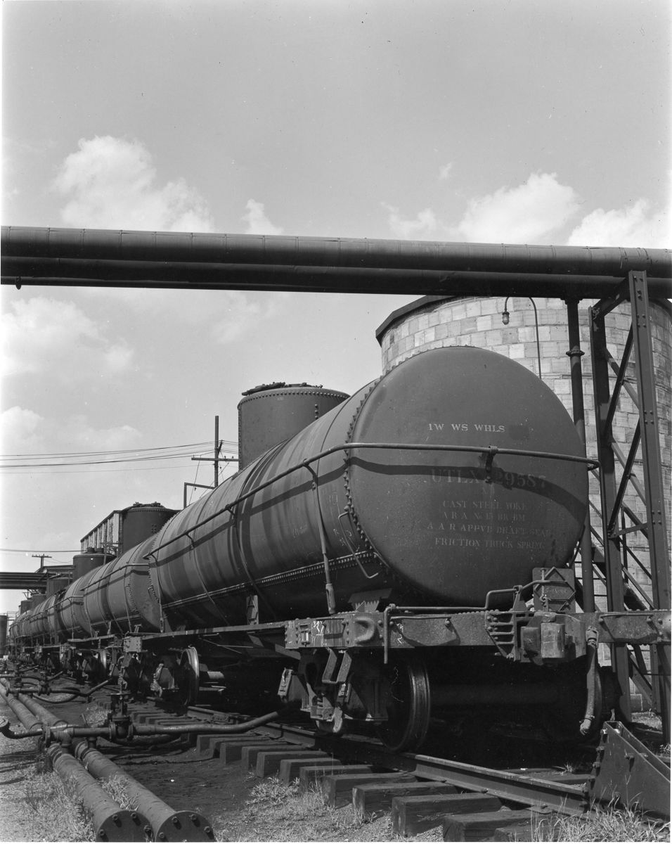 Rapido X-3 Tank Car