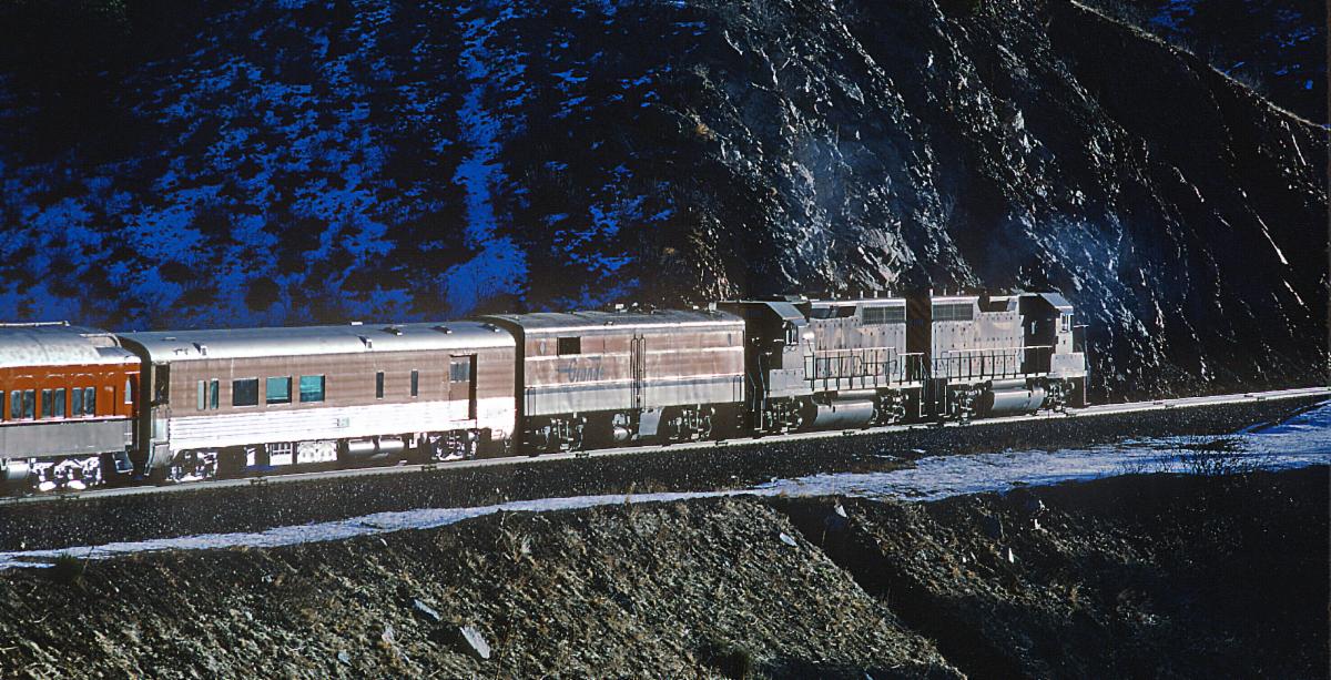 Rapido Steam Generator Car